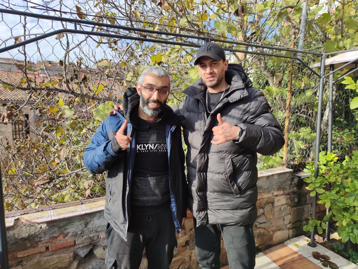 Mohamed Chentouf i Hassan Hounkara, a la terrassa inferior de l'Oslo