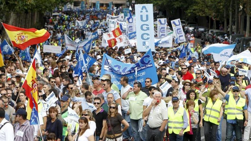 Manifestación convocada por los guardias civiles en 2010.