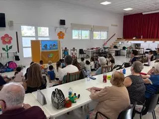 Las historias creadas por el alumnado de 1º cobran vida gracias a nuestros mayores
