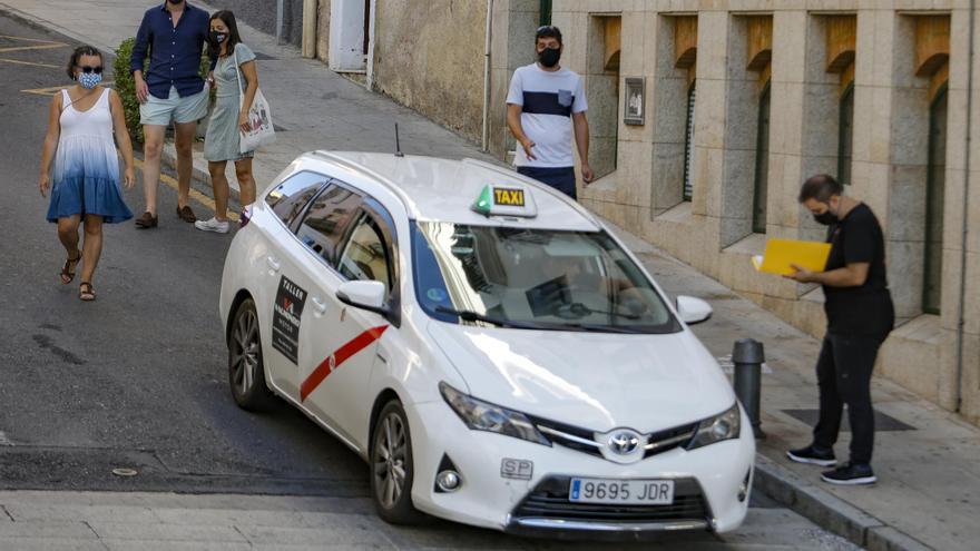 ¿Quieres ser taxista en Cáceres? Estas son las condiciones