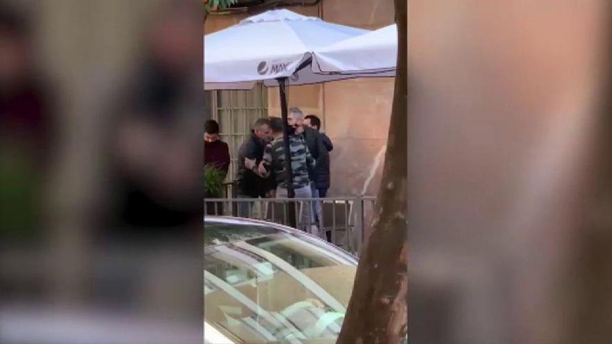 El agredido por dos policías en Linares declara como investigado por lesiones