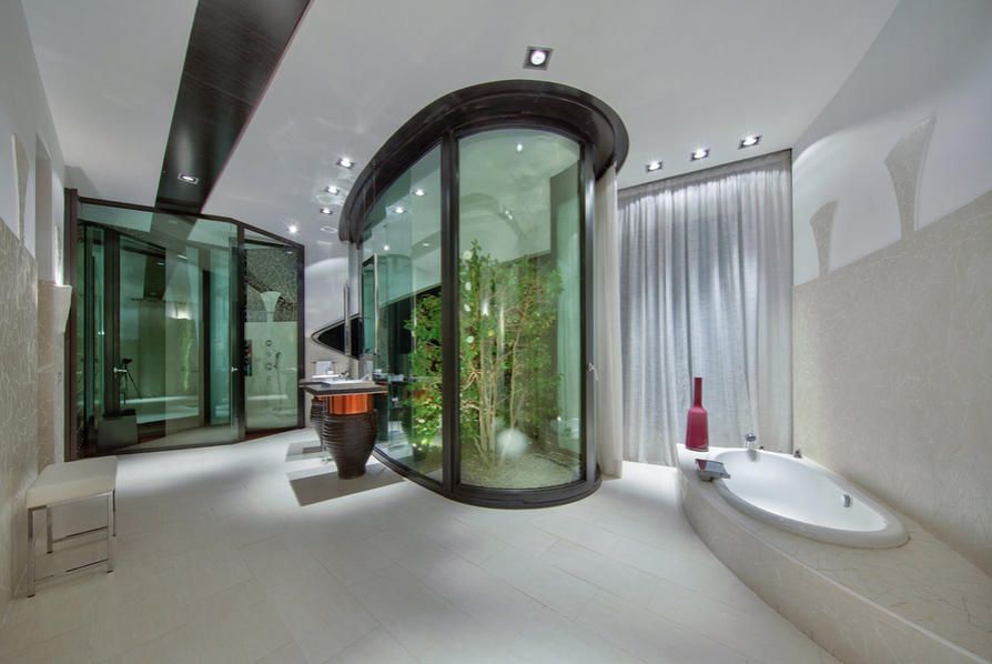 El baño de la propietaria.