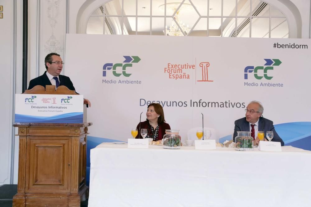 Desayuno informativo del alcalde de Benidorm