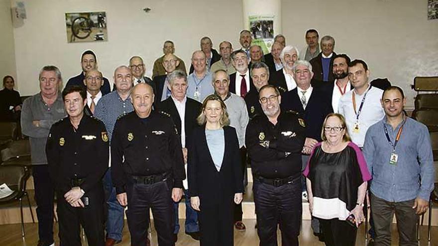 Homenaje a los policías jubilados el año pasado