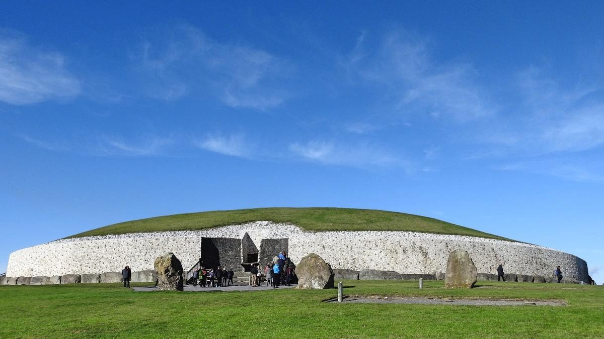 Newgrange, Irlanda