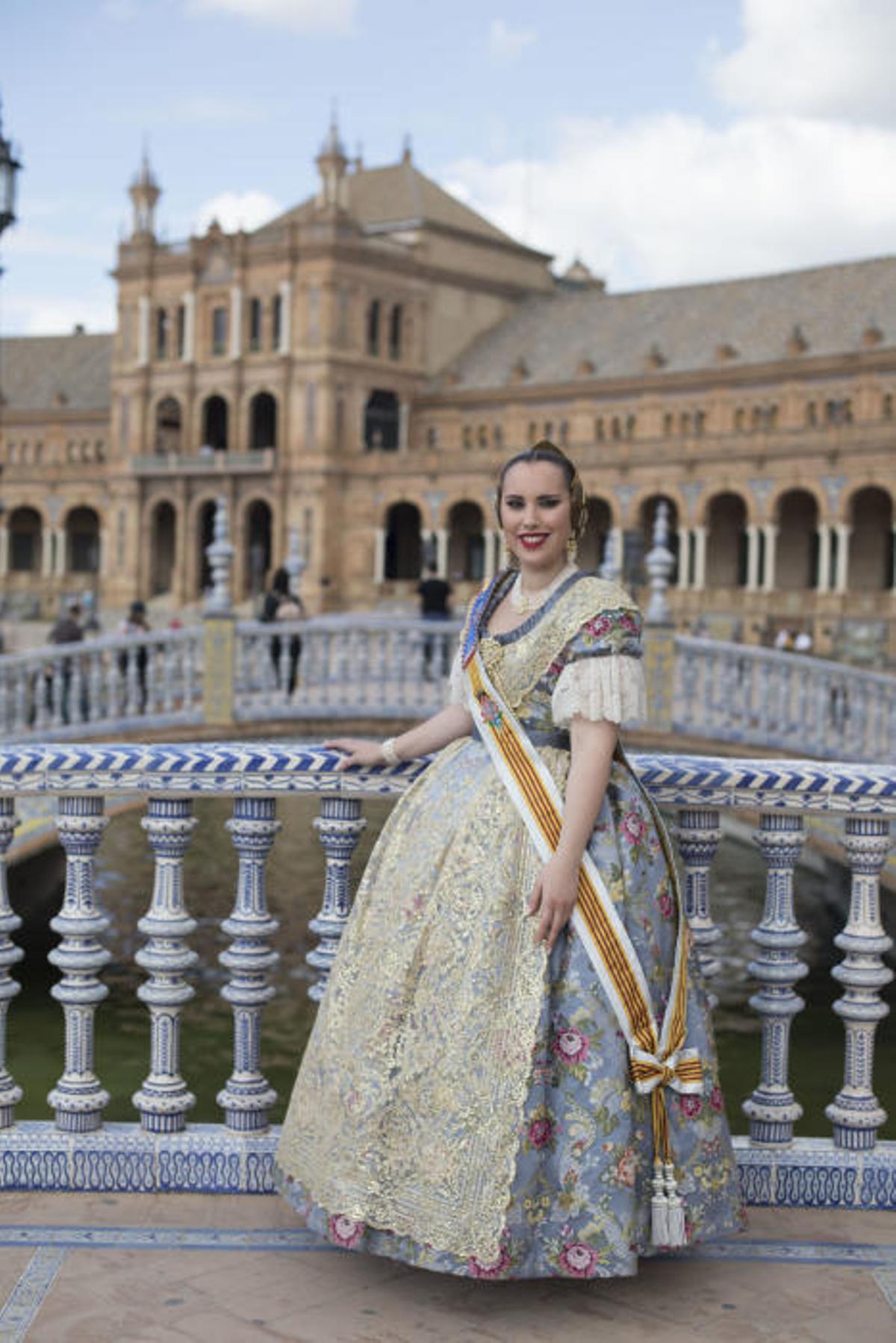 Extra Fallas 2020 | Memoria de la visita de la fallera mayor y corte a Sevilla Extra Fallas 2020 | Memoria de la visita de la fallera mayor y corte a Sevilla