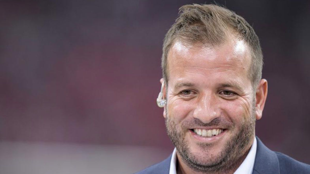 Rafael Van der Vaart vuelve a atacar: &quot;Aparte de Raphinha, el Ledds es un equipo banal&quot;