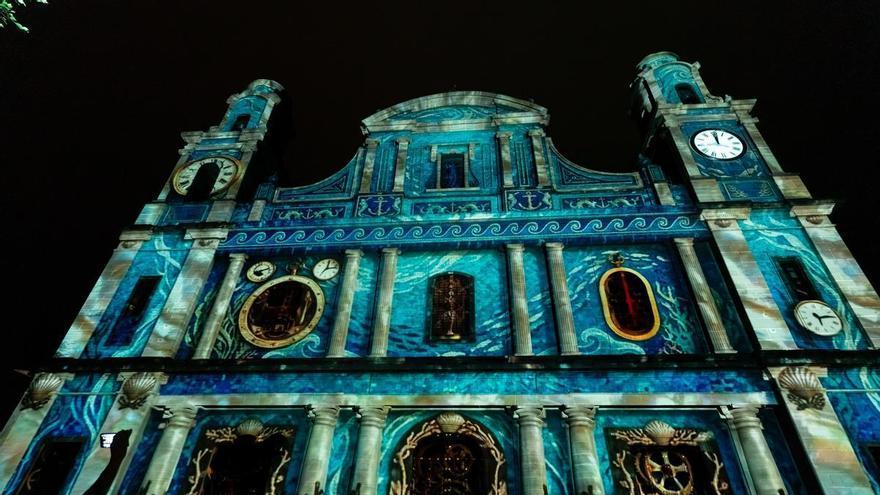 La víspera de Santiago ilumina el cielo de Gáldar