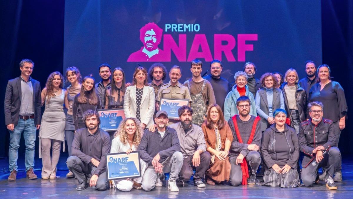 Foto de familia de la gala final del premio Narf, en Santiago