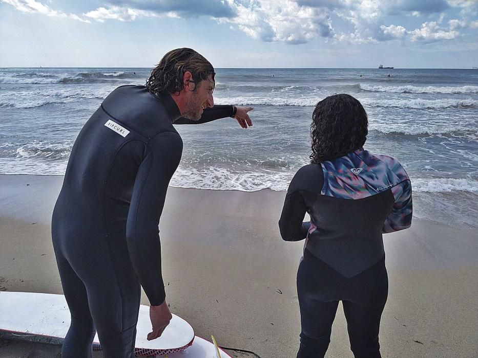 Una clase de surf en Ciudad Jardín