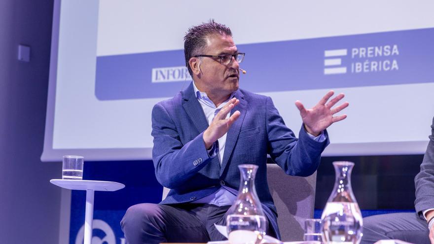 «Contamos con una de las redes de ecoparques móviles más importantes de la provincia de Alicante»