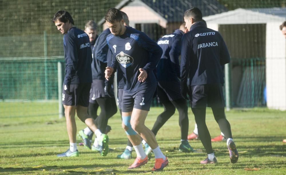 Garitano solo contará con Andone como referencia en ataque para el partido ante el Málaga, pero ha preferido no incluir en la convocatoria a ningún jugador ofensivo procedente del filial.