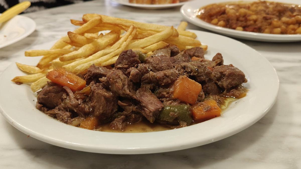 El estofado de Bar Casi.