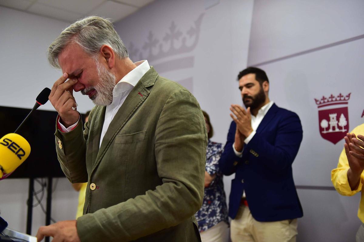 Fotogalería | La rueda de prensa de despedida de Fernando Pizarro, en imágenes
