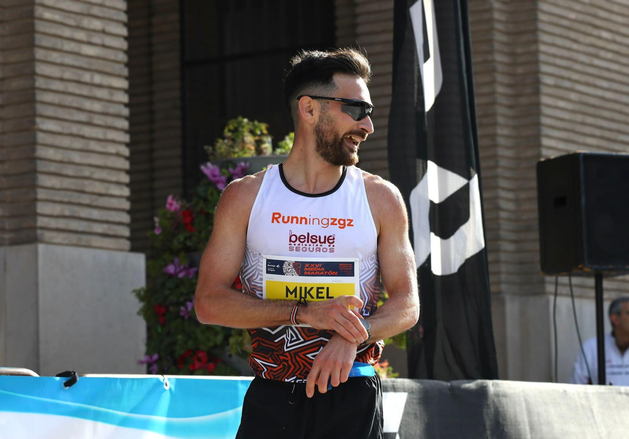 En imágenes | Búscate en el Medio Maratón de Zaragoza 2024