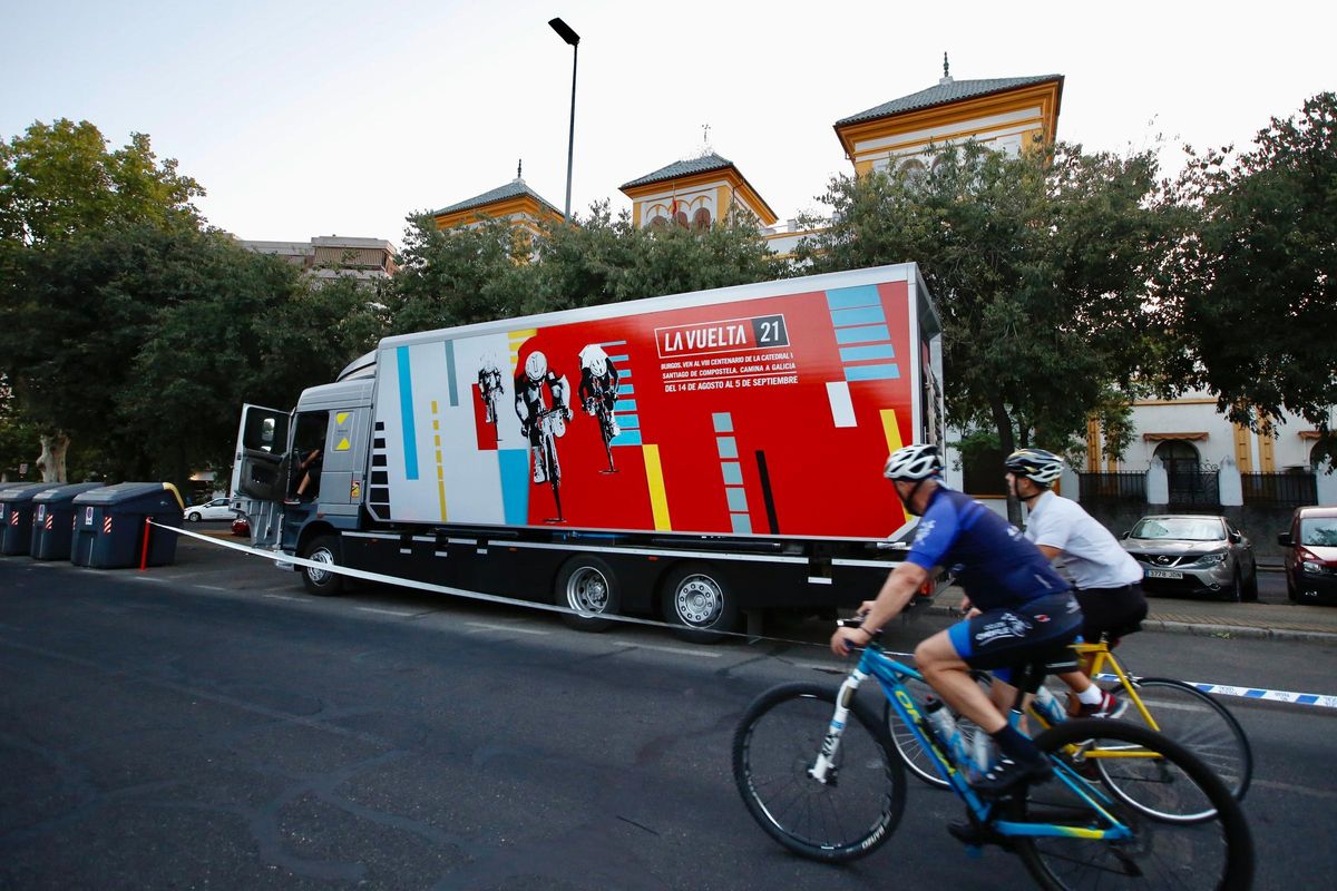 Camión de la Vuelta a España en Córdoba capital, en la última edición que llegó a la ciudad.