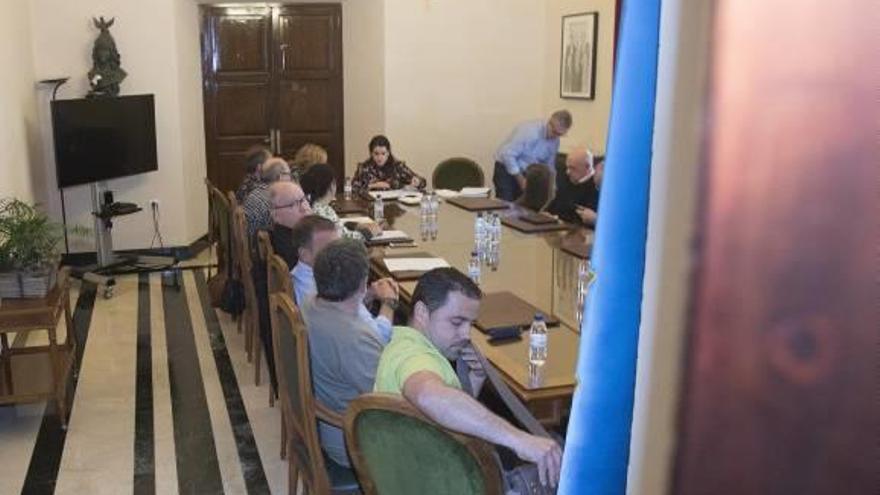 Reunión del consejo rector del Patronat que cesó a Juanvi Bellido.