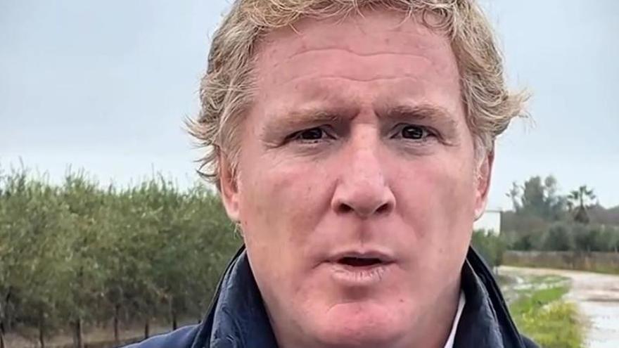 Vídeo | El alcalde, Ignacio Gragera, visita las Casas Aisladas de Gévora y Valdebótoa