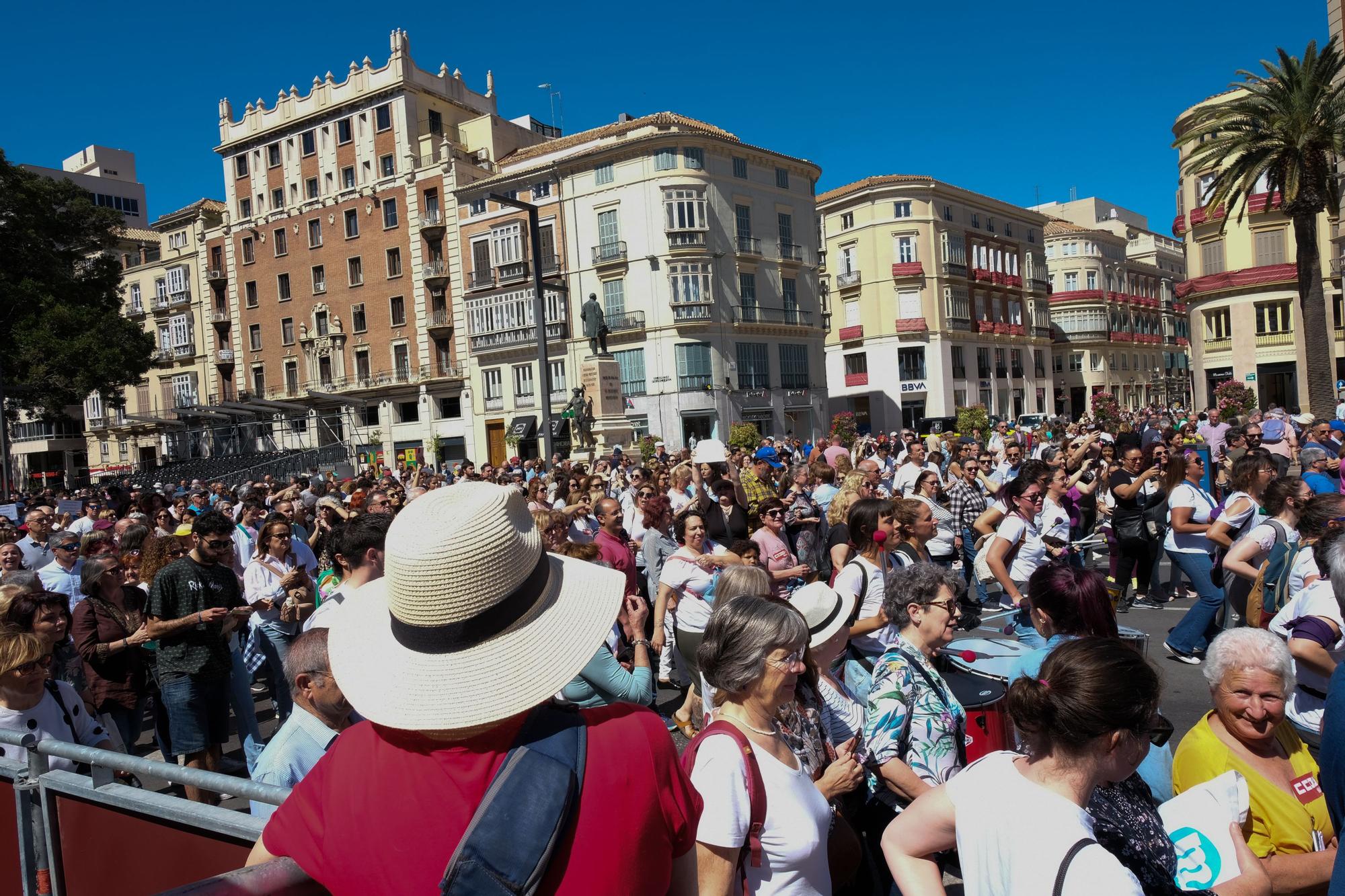 La manifestación en defensa de la Sanidad pública reúne a más de 7.000 personas en Málaga