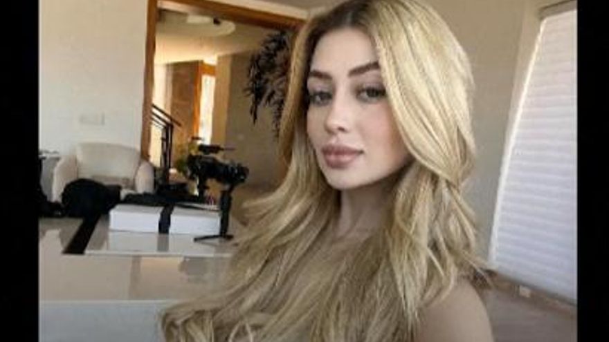 Li van arrabassar la vida a trets mentre feia un directe de TikTok