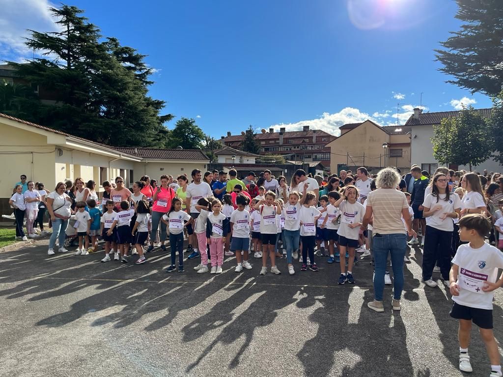 Carrera solidaria en el Colegio La Asunción