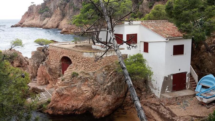 Aigua Xelida, a Tamariu (Palafrugell) |