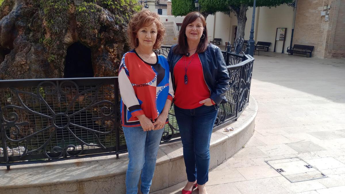 Alicia Marí y Begoña Pla, presidentas de las dos sociedades musicales de Cullera.