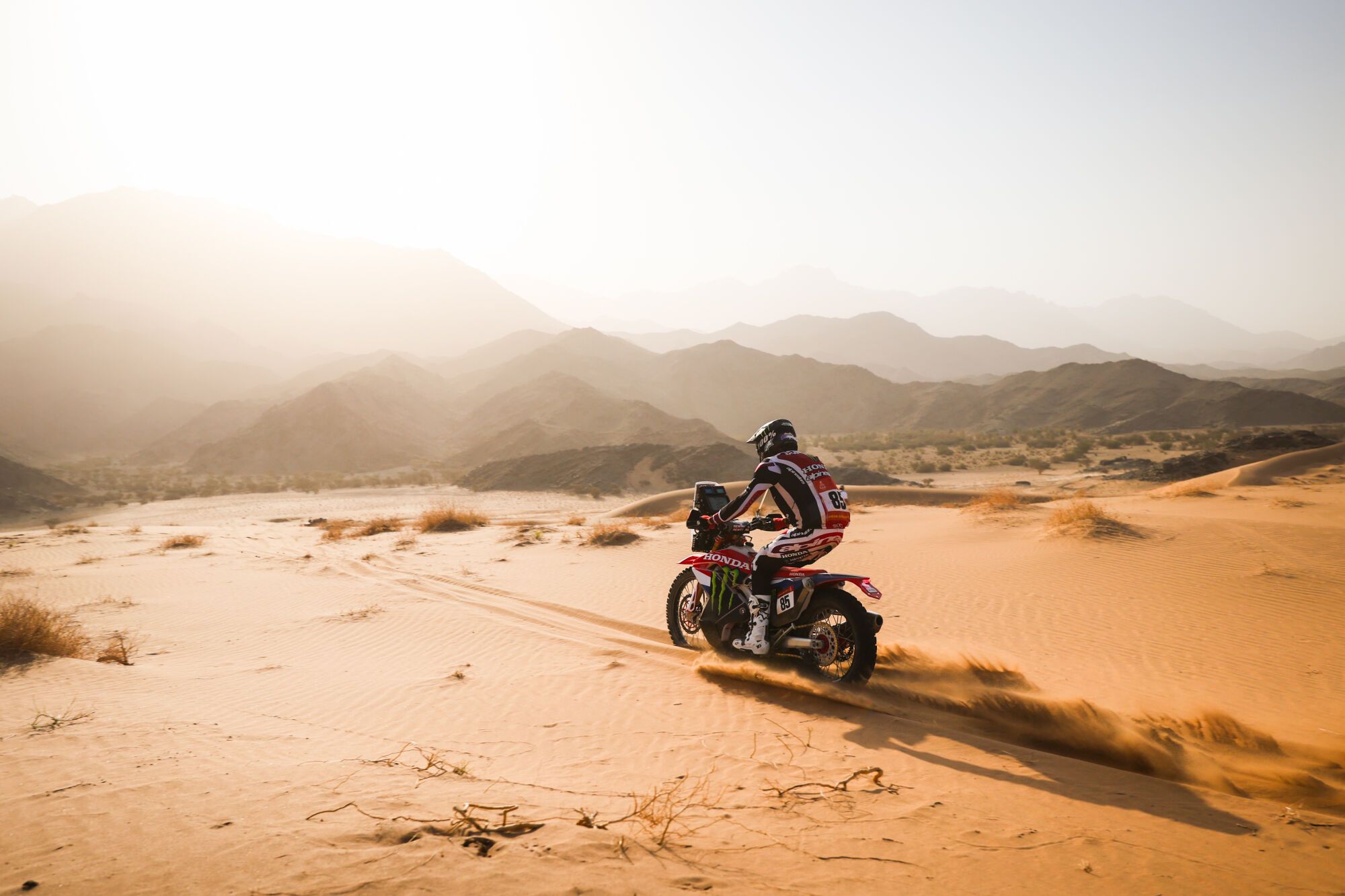 La 12ª etapa del Rally Dakar 2026, en imágenes