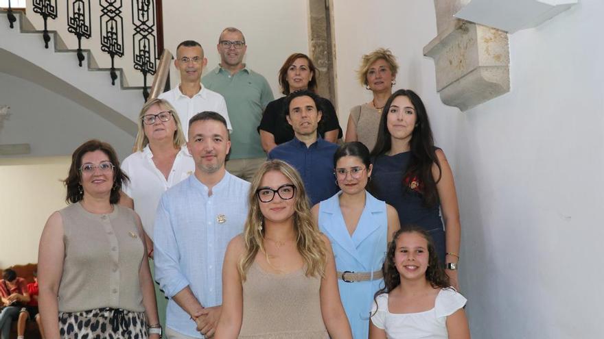 Fiorella Bianca Martino y Lorena Fernández Albizu, nuevas falleras mayores de Llíria de 2027