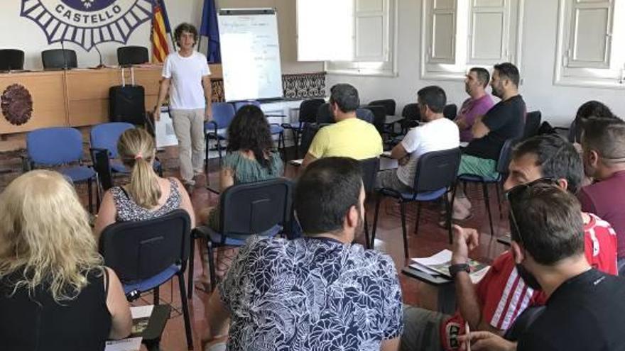 Los cursos se imparten en la Escuela de Seguridad Pública.