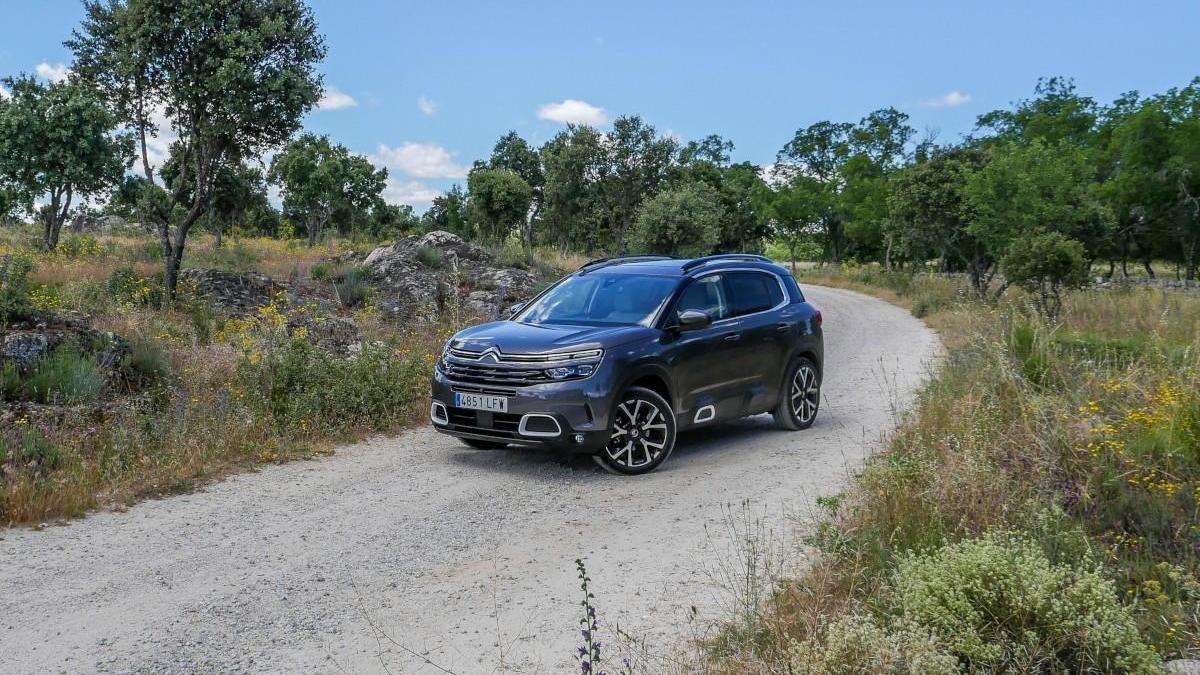 El Citroën C5 Aircross PureTech 130 recibe el cambio automático EAT8