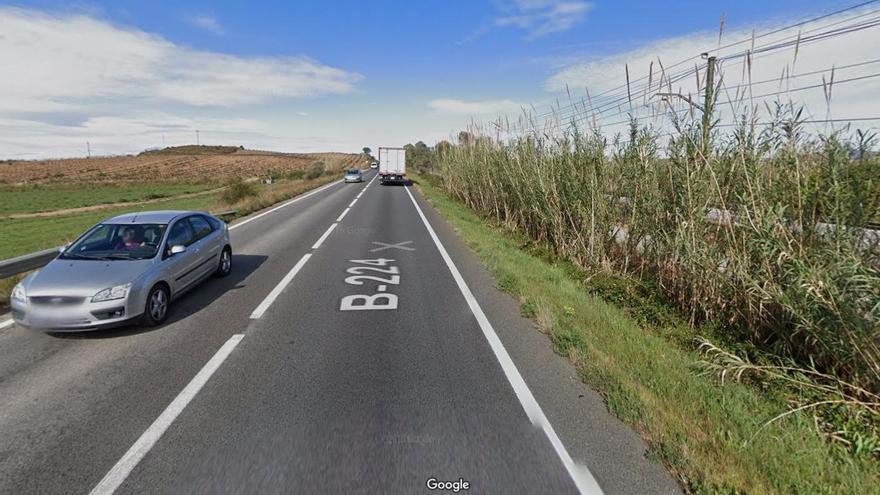 Un tram de la B-224 al seu pas per Sant Esteve Sesrovires