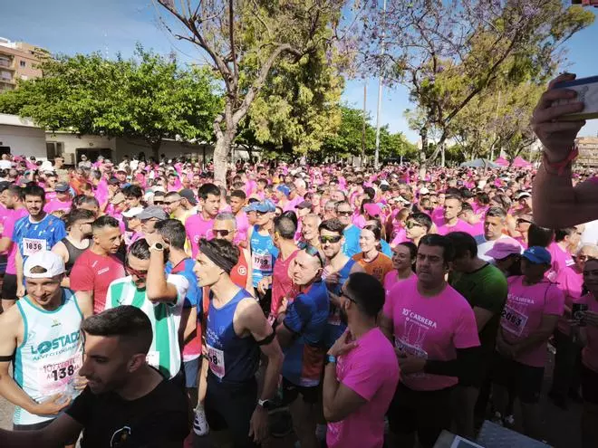 Así ha sido la carrera solidaria por el cáncer de mama en Sagunt