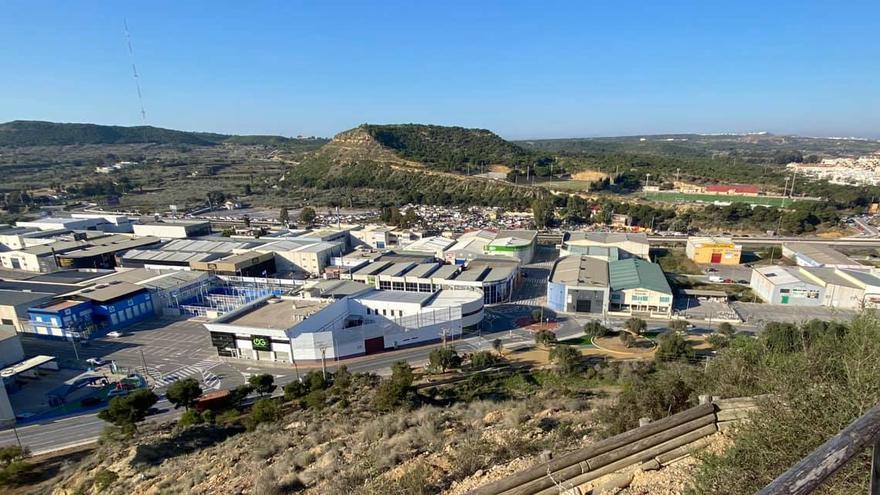 El Polígono Industrial de Santa Ana desde la loma del Castillo