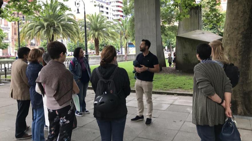 Gijón da una lección de educación