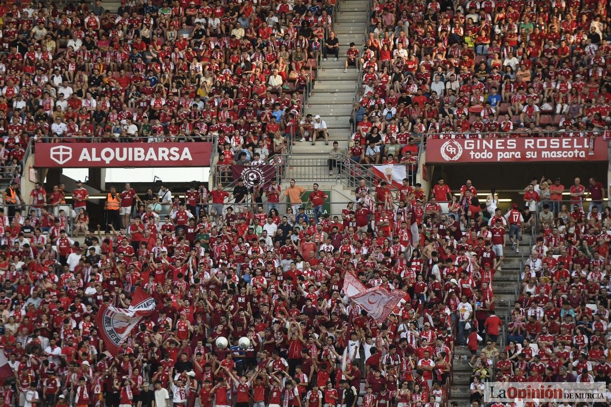 Así fue el encuentro del play off del Real Murcia y el Nástic en la lucha por el ascenso