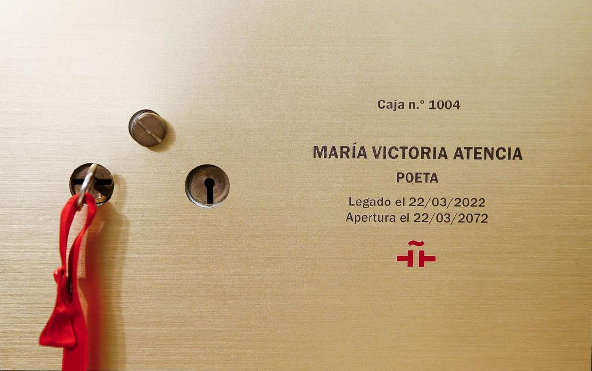 La caja 1.004, la de María Victoria Atencia. | EFE