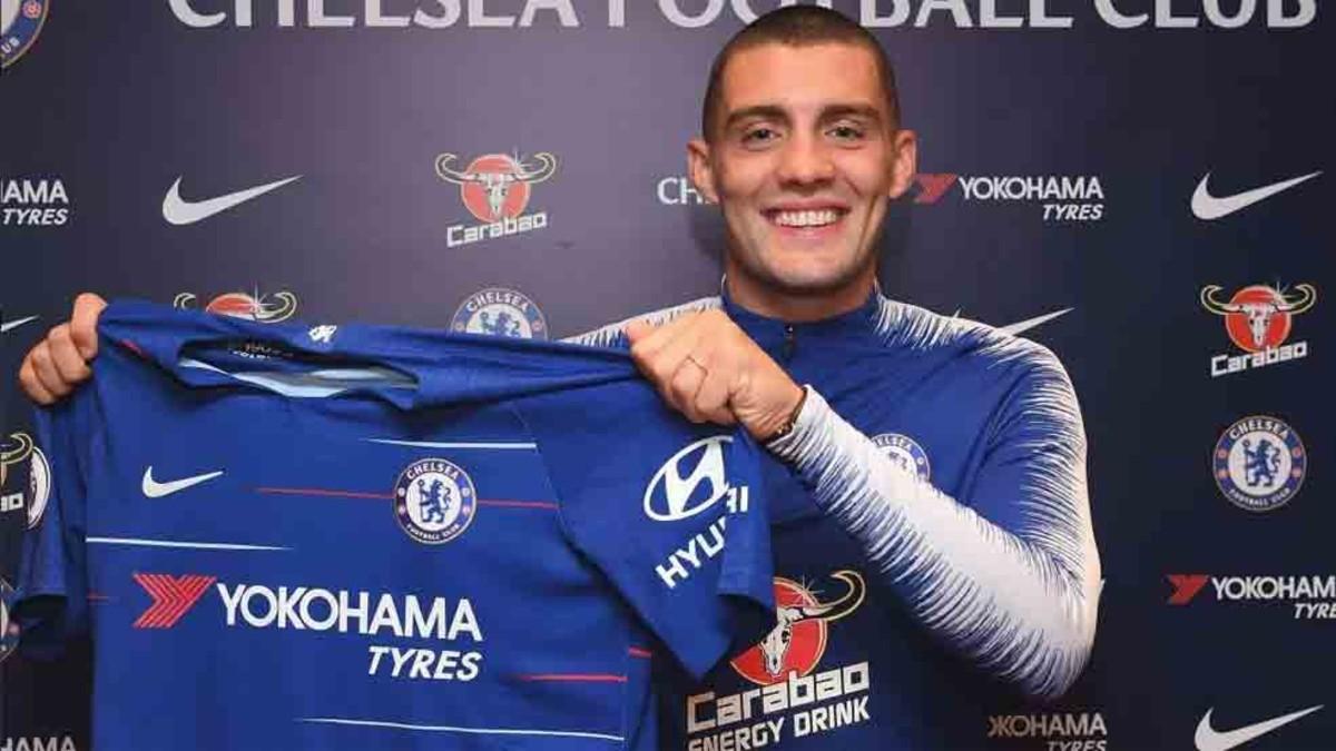 Mateo Kovacic con la camiseta del Chelsea