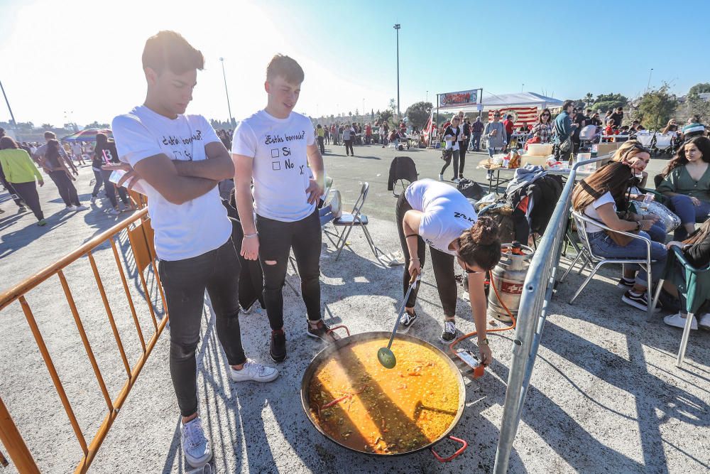 Miles de vecinos de Torrevieja disfrutan del Día de las Paellas en el recinto ferial con motivo de las fiestas patronales de La Purísima2018