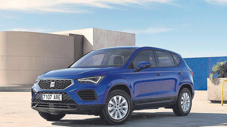 El SEAT Ateca Reference XM puede estar en nuestro garaje por unos 9 euros al día contando las promociones de la marca. Un excelente ‘SUV’ de 4,38 metros de longitud con un buen maletero de más de 500 litros; el interior luce la última tecnología de la firma de Martorell