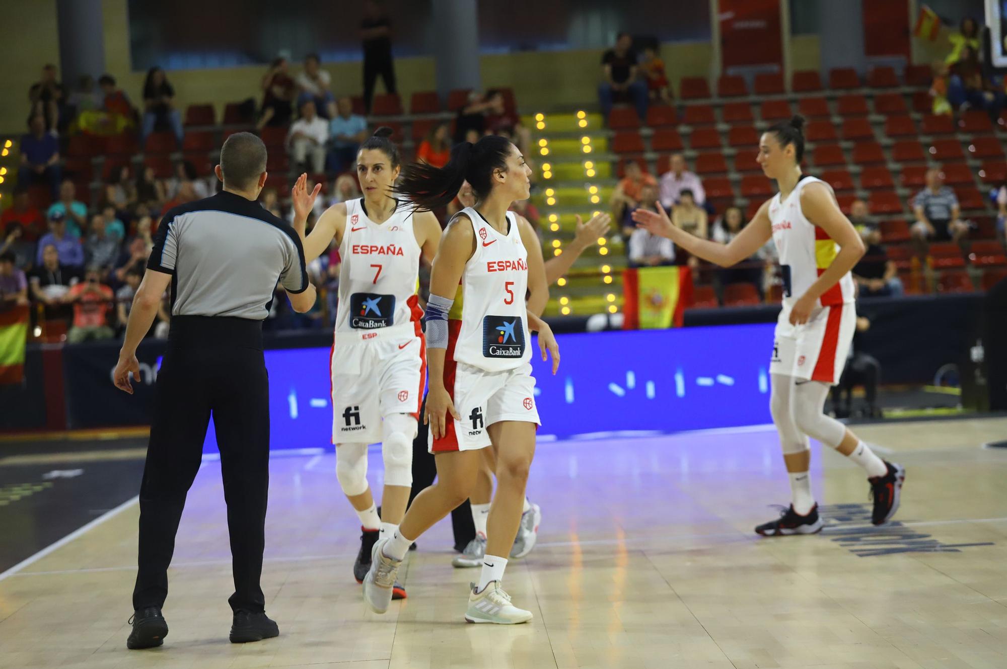 La selección española femenina de baloncesto ante Bélgica, en imágenes