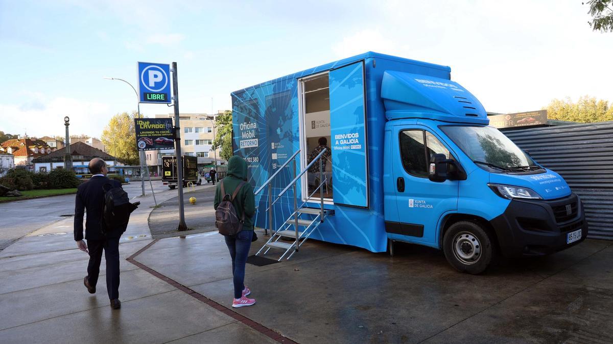 Oficina móvil de la Xunta de atención a los emigrantes retornados