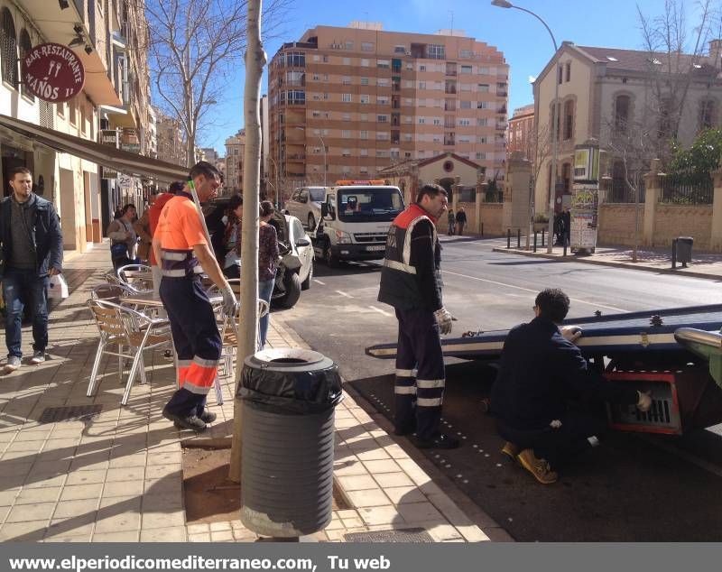 GALERÍA DE FOTOS -- Colisión contra una terraza en Castellón