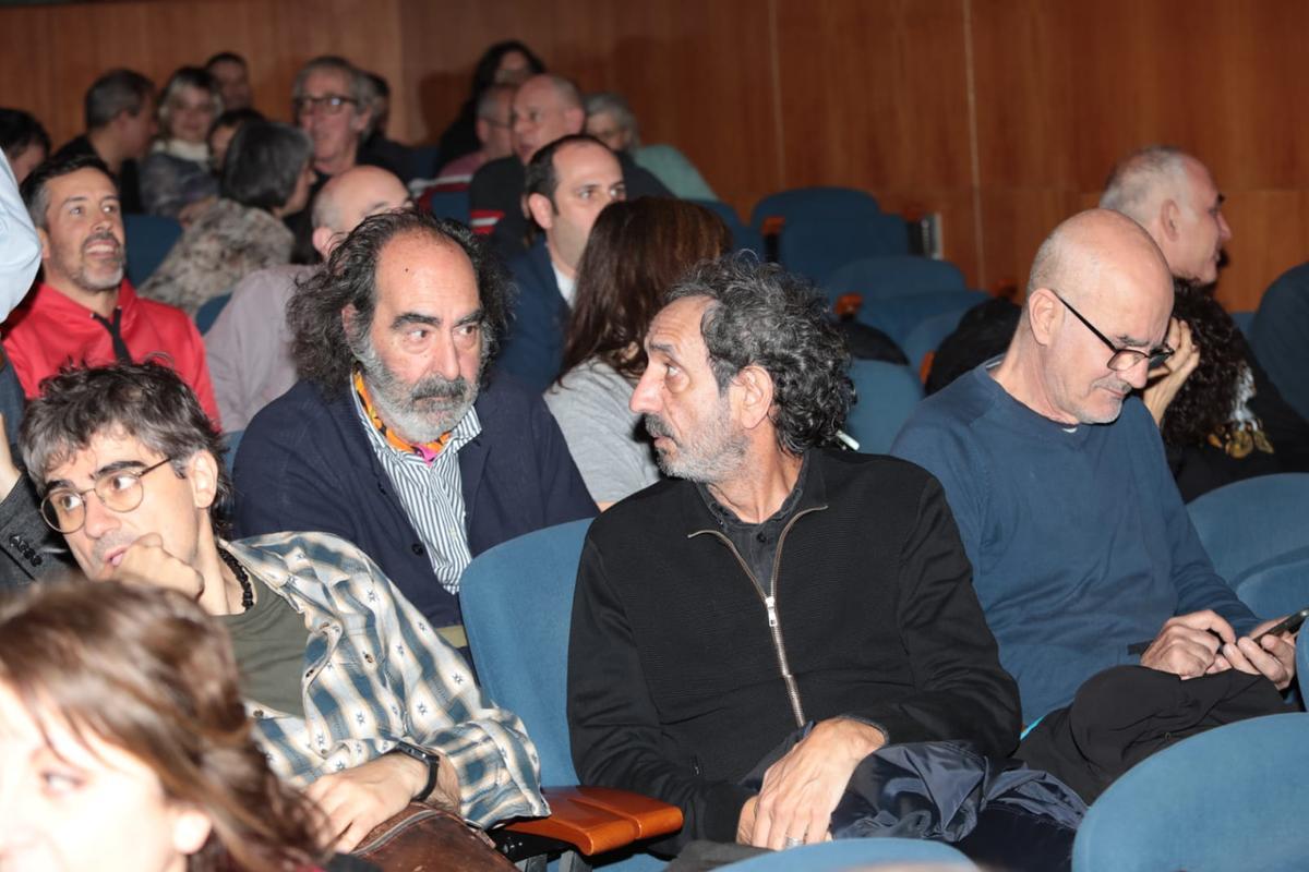 Presentación en la Filmoteca de Zaragoza del documental de Manolo Kabezabolo