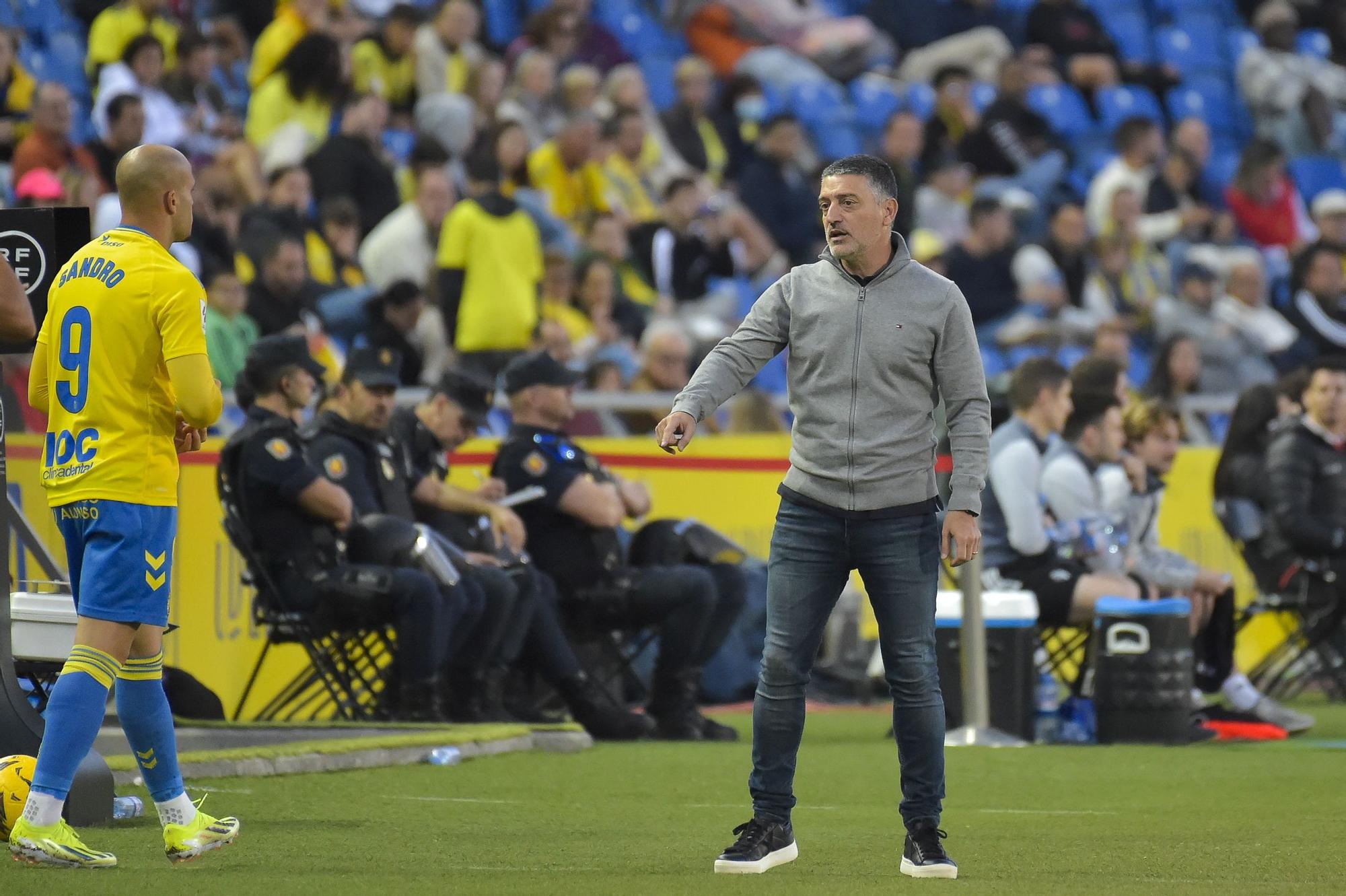 El partido UD Las Palmas-CA Osasuna, en imágenes