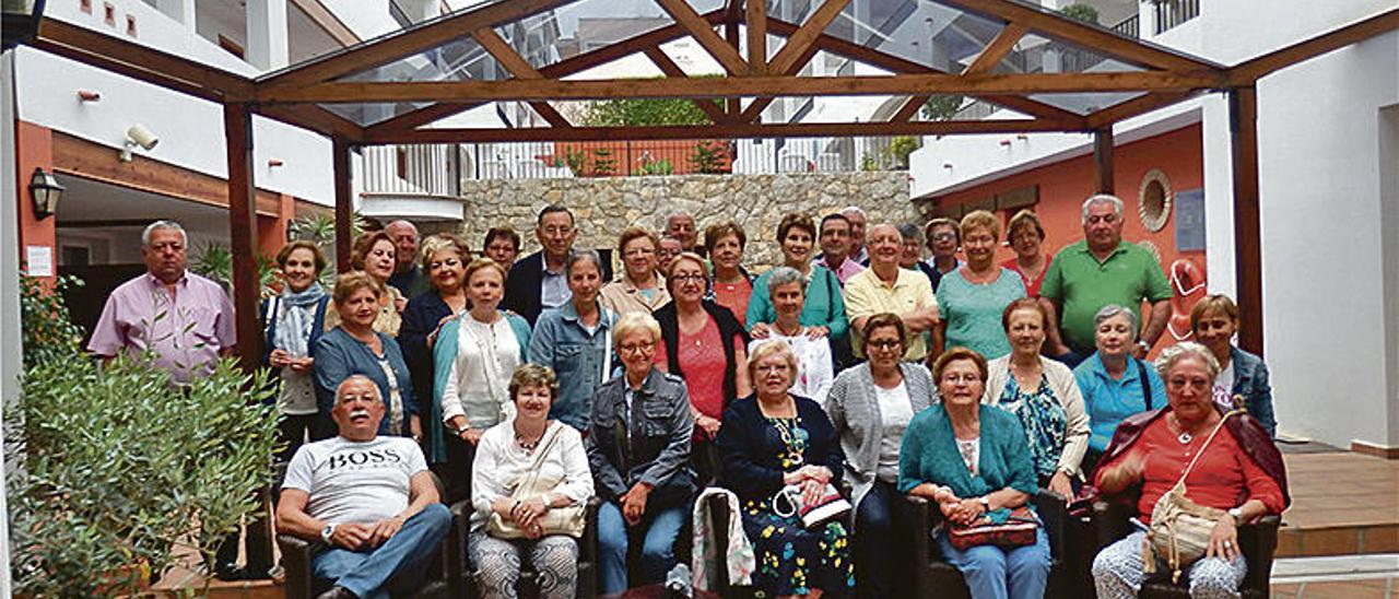 La peña &quot;Los Candiles&quot; viajó a Peñíscola