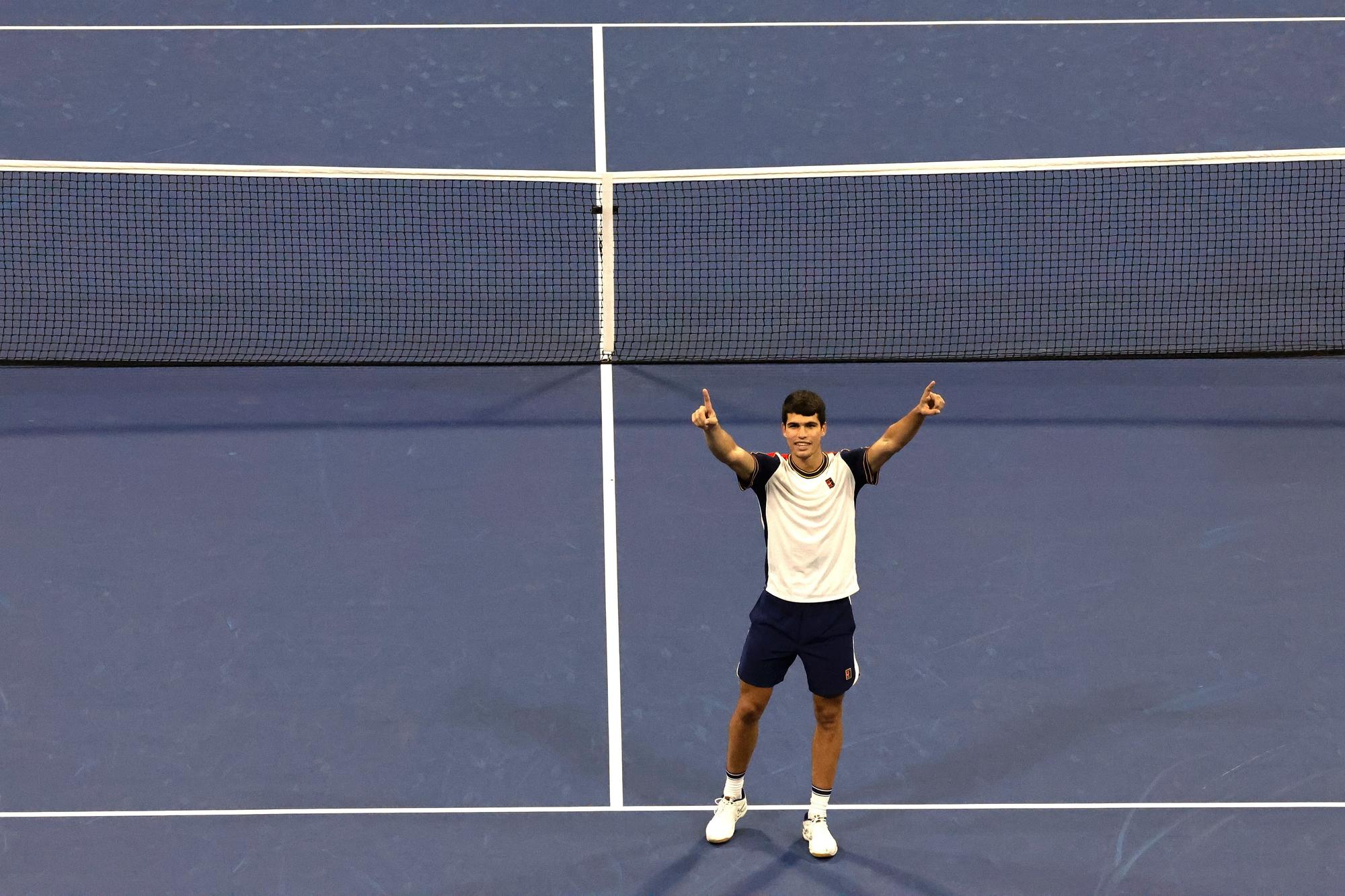 Carlos Alcaraz pasa a cuartos en el US Open