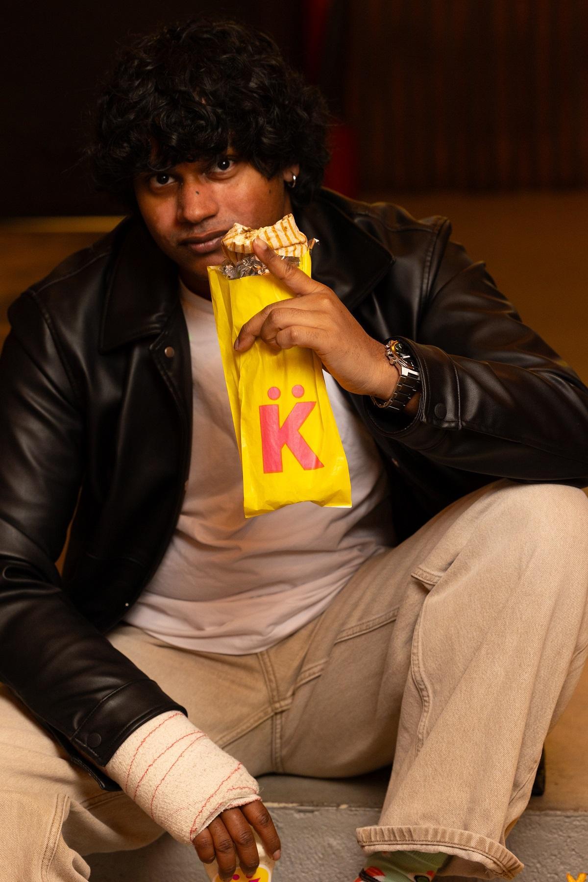 Lakh Montes con su kebab
