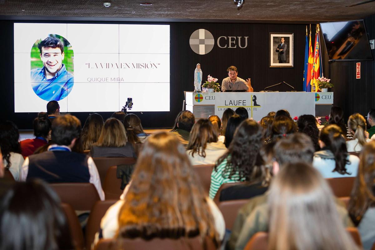 Quique Mira fue uno de los ponentes en el congreso.