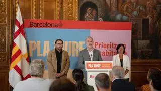 Barcelona impulsará 1.500 pisos públicos en 10 años con los sindicatos CCOO y UGT